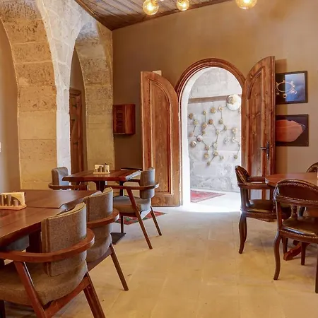 Hotell Four Mansions