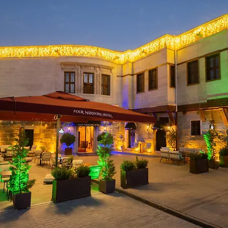 فندق Four Mansions *