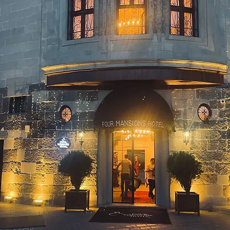 Hotell Four Mansions