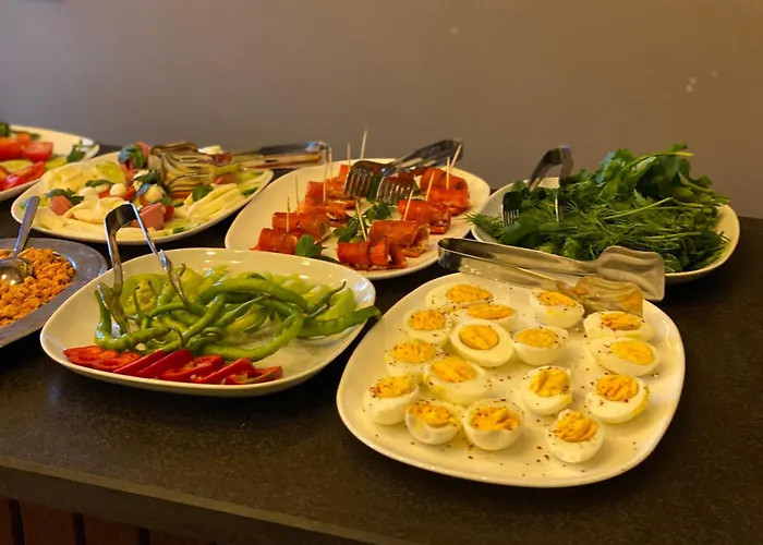 Four Mansions Otel *